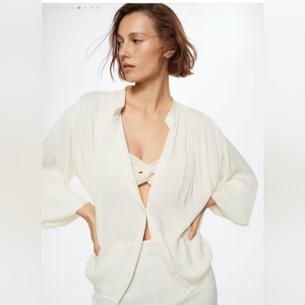 MANGO Women's Buttoned Flowy Blouse Off White NWT